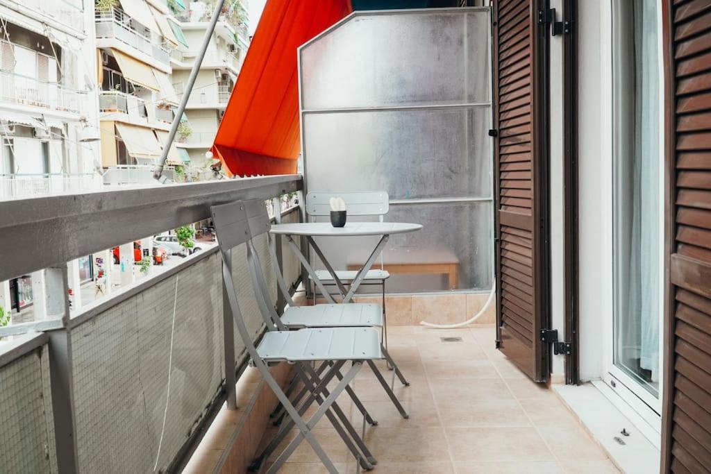 Charming Apartment In Keramikos Atina Dış mekan fotoğraf