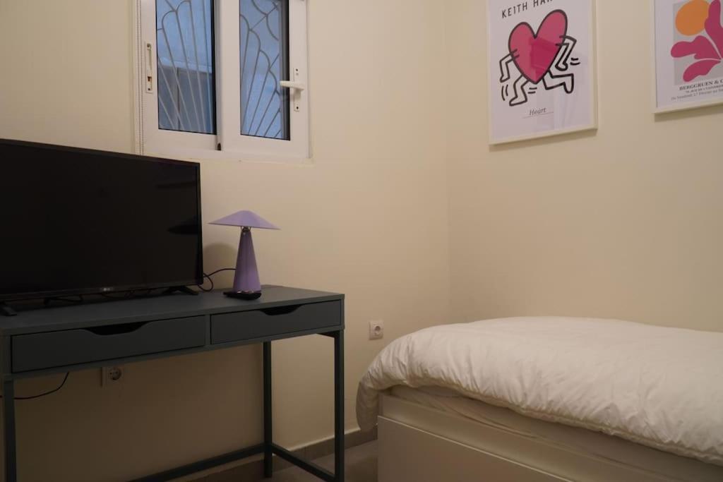 Charming Apartment In Keramikos Atina Dış mekan fotoğraf